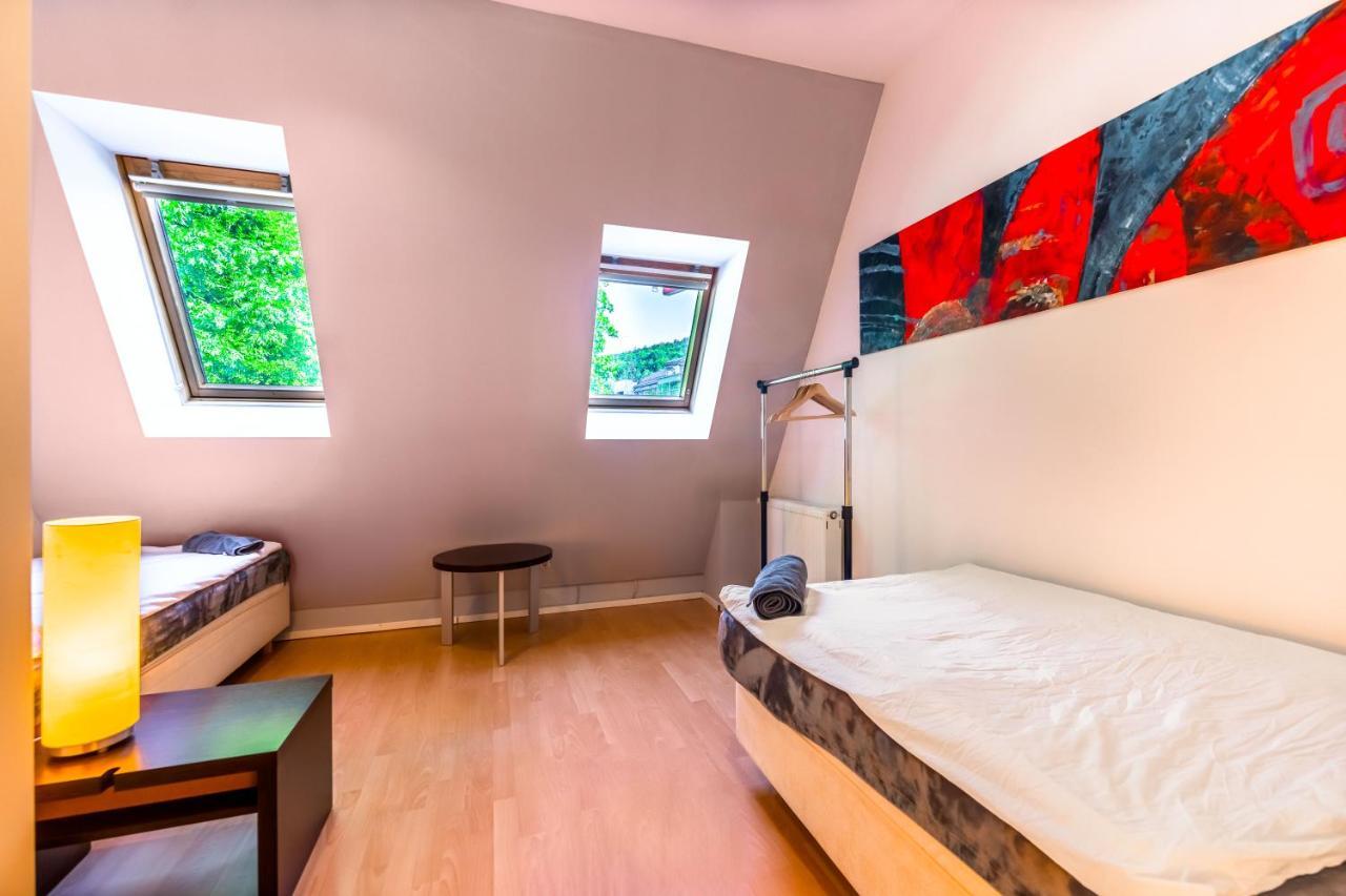 Lovely 4-Bedroom Flat In Historical Center With Stunning View Trenčín Eksteriør billede